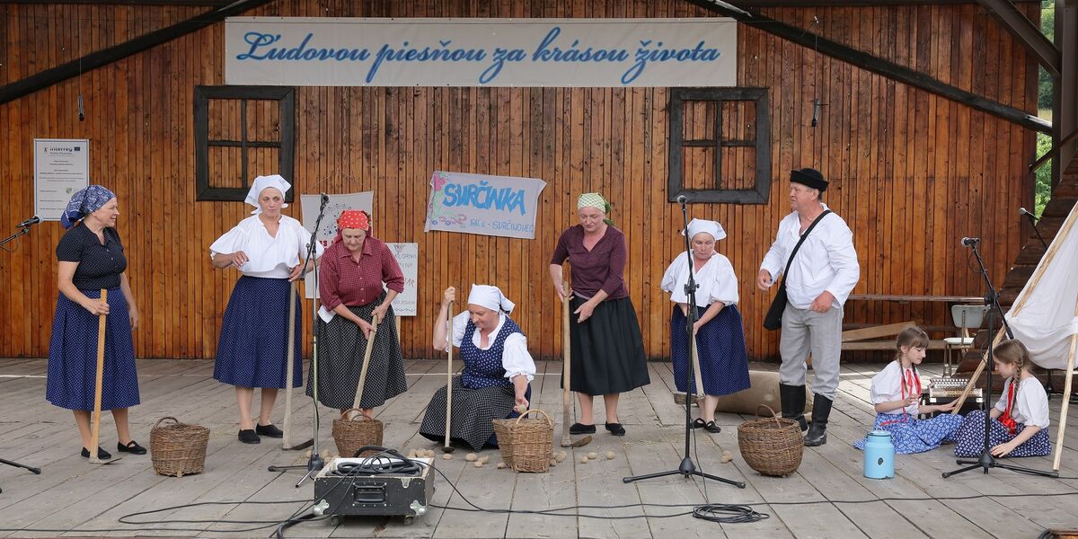 Folklórna skupina VYSOČANKA