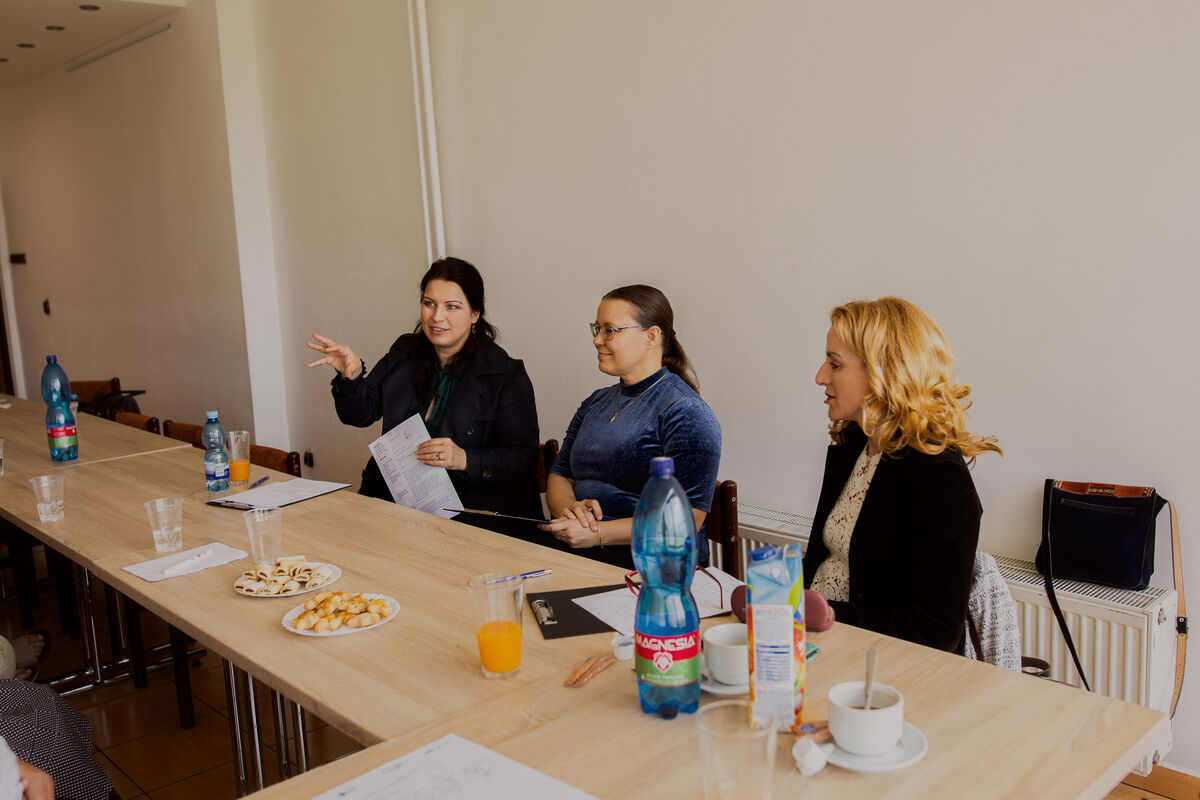 Odborná porota počas rozborového seminárajpg