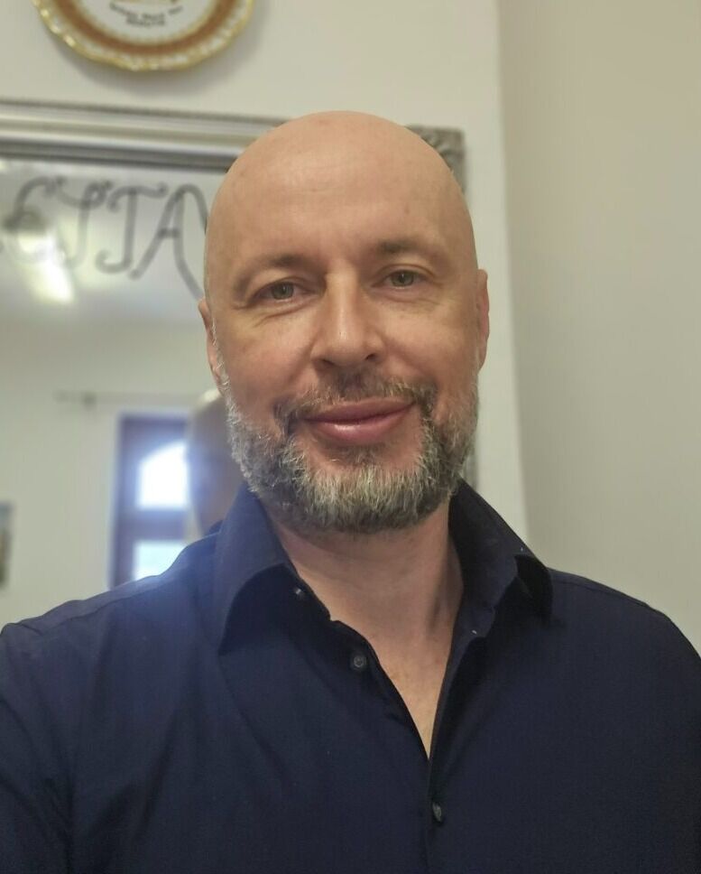 Viktor Kollár kópia