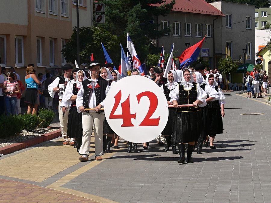 enska_folklrna_skupina_turzovanka_.jpg