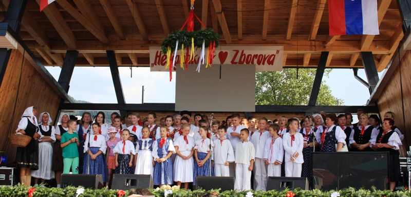 spolon_piese_-_zborovsk_slvnosti.jpg